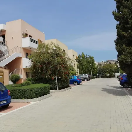 Dream Place For Relax, Sun And Sea Year Round Апартаменты *